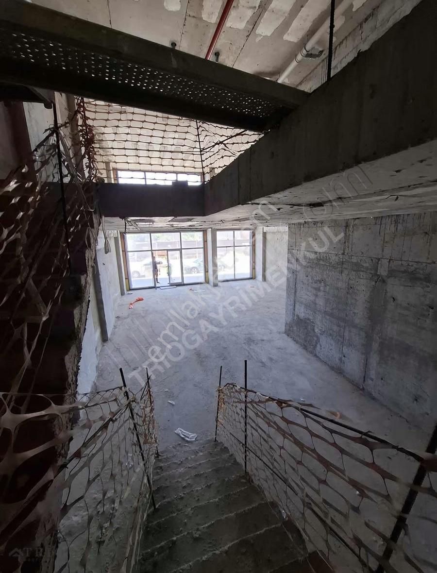 Esenyurt Meydan Ardıçlı'da Kiralık 200m2 Boş Dükkan&mağaza - Görsel 8