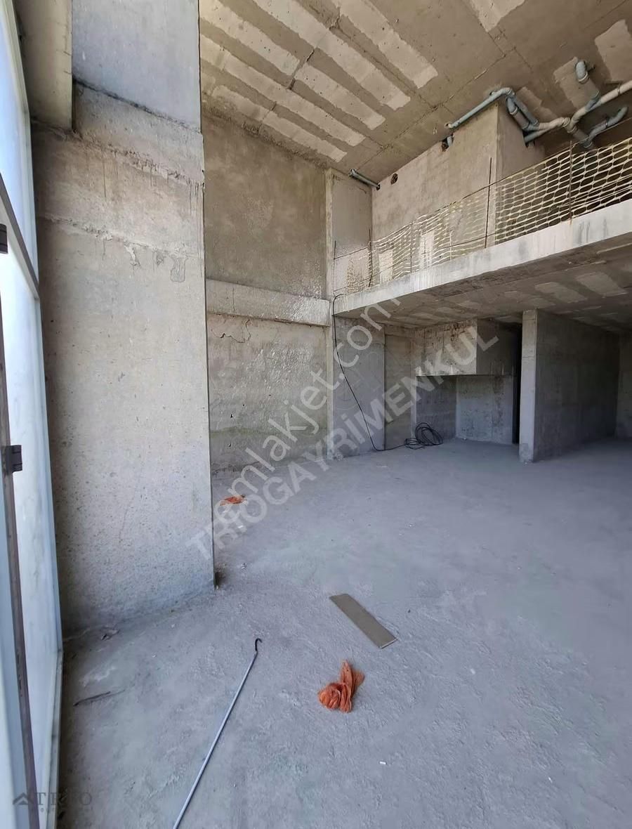 Esenyurt Meydan Ardıçlı'da Kiralık 200m2 Boş Dükkan&mağaza - Görsel 6