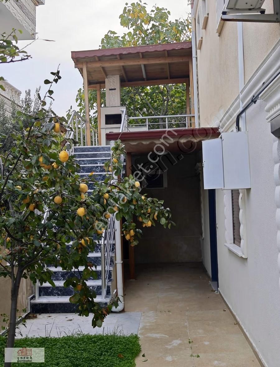 Şarköy İstiklal Mahallesi'nde 4+1 250 M2 Tripleks Satılık Villa