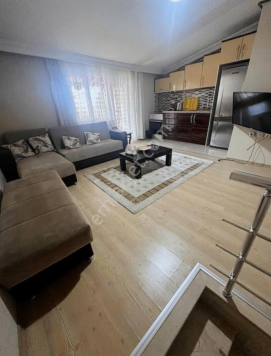 Teferrüç Mahallesinde Satılık 5+2 Dublex Daire