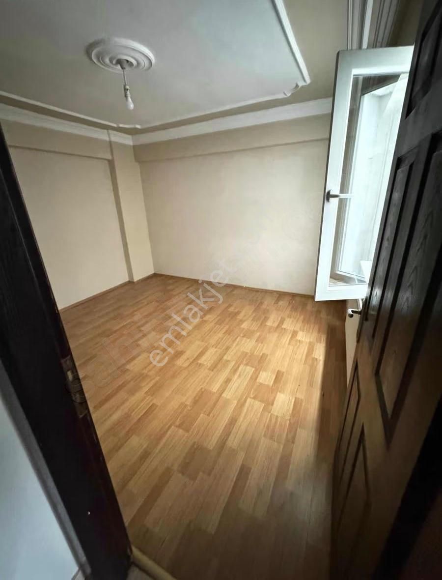 Esenevler Mahallesinde Satılık 4+1 Takasa Uygun Dublex Daire - Görsel 9