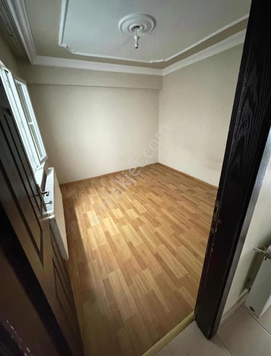 Esenevler Mahallesinde Satılık 4+1 Takasa Uygun Dublex Daire - Görsel 7