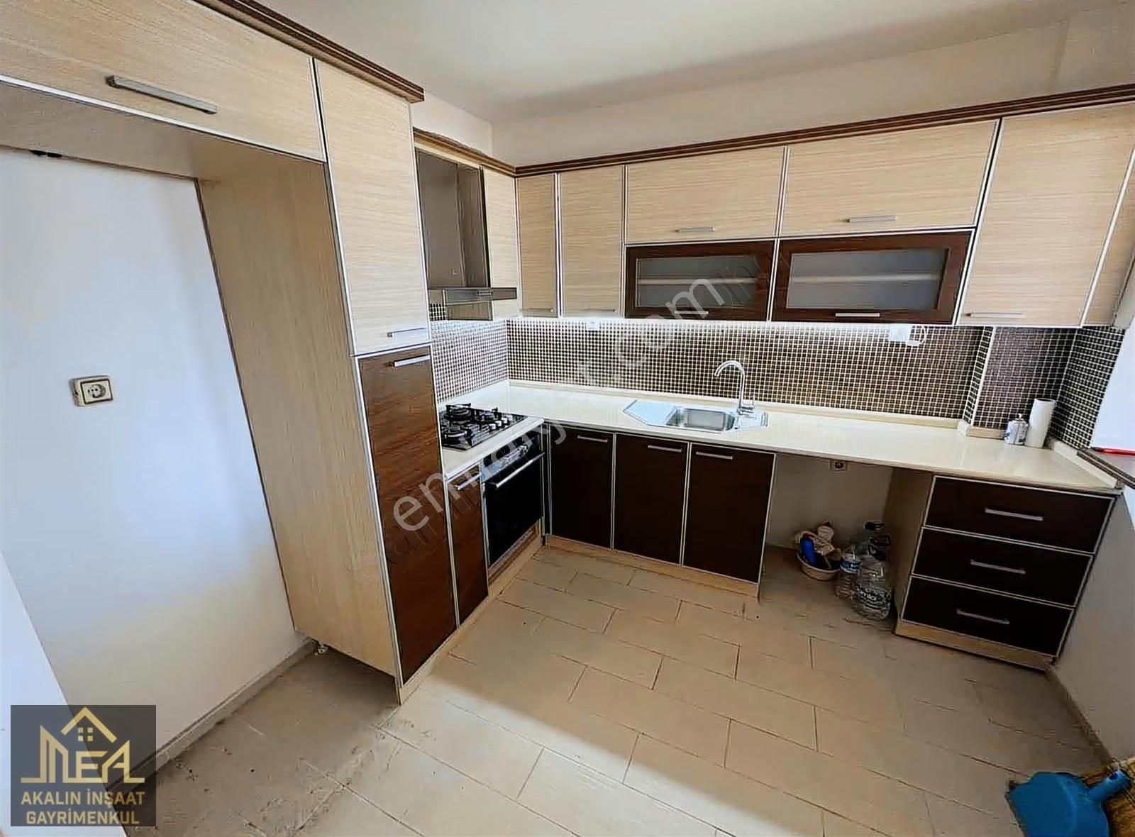 Akalın'dan Deniz Manzaralı Asansörlü 3+1 Satılık Daire - Görsel 9