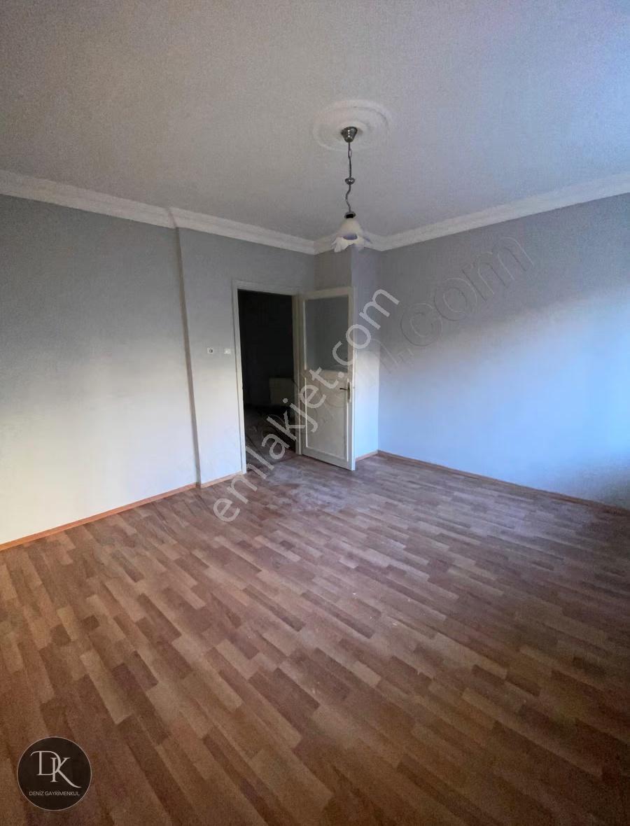 Deniz Gayrimenkulden Merkezde 2+1 Kiralık Daire - Görsel 9