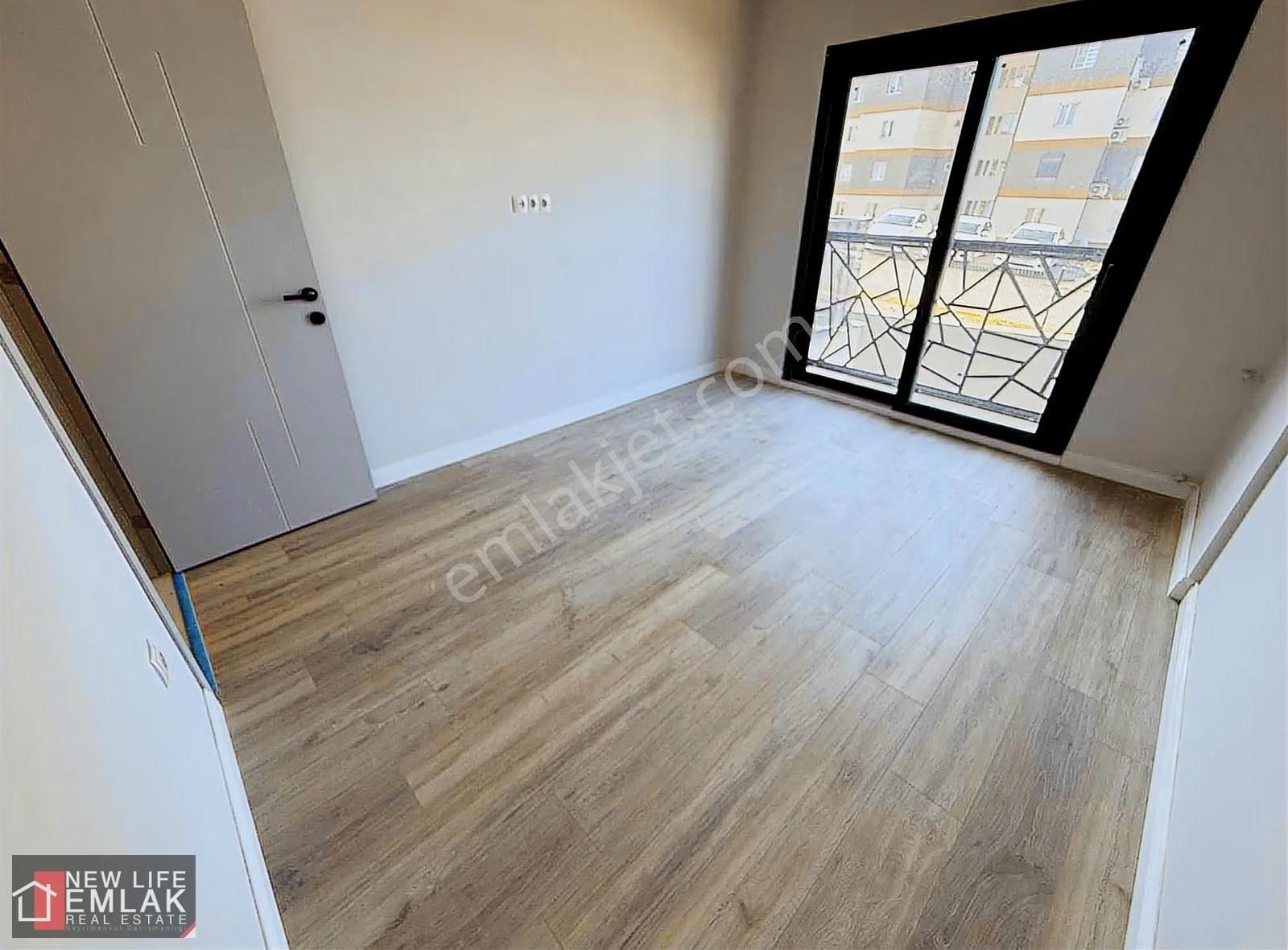 Kuşadası Merkezde Site İçinde Uygun Fiyatlı Satılık Daire - Görsel 6