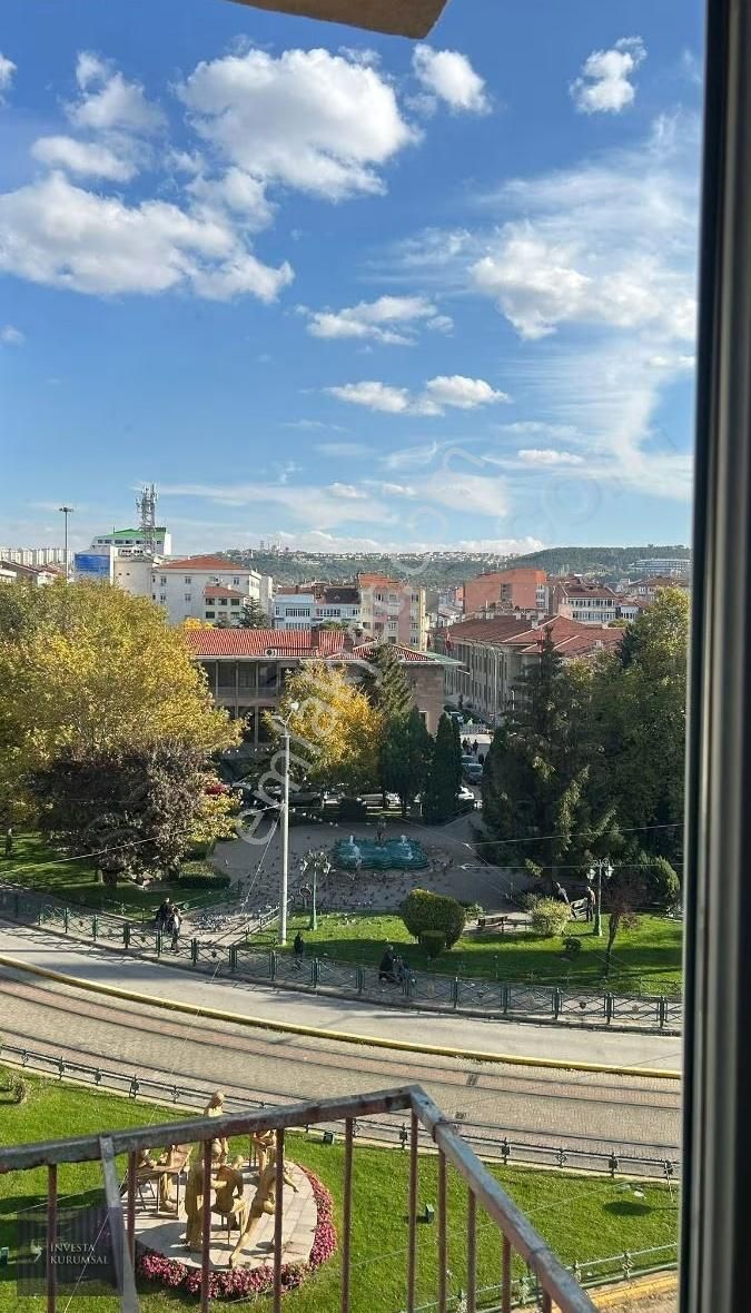 1+0 Eşyalı Şehrin Tam Merkezinde - Görsel 3