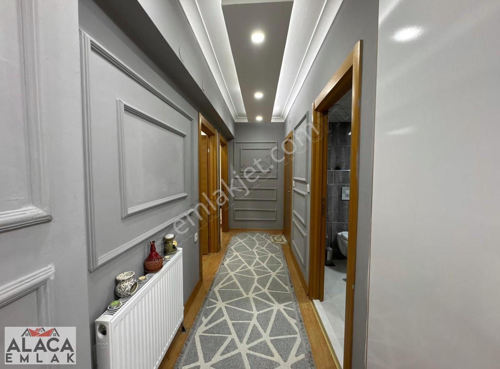 Beşikkaya Mahallesi'nde Full+full Yapılı 3+1 Site Daire - Görsel 4