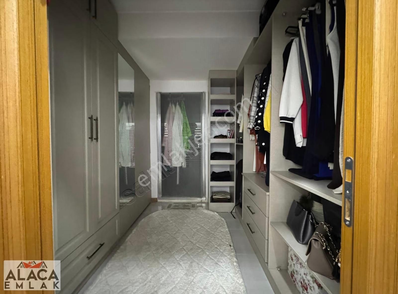 Beşikkaya Mahallesi'nde Full+full Yapılı 3+1 Site Daire - Görsel 6