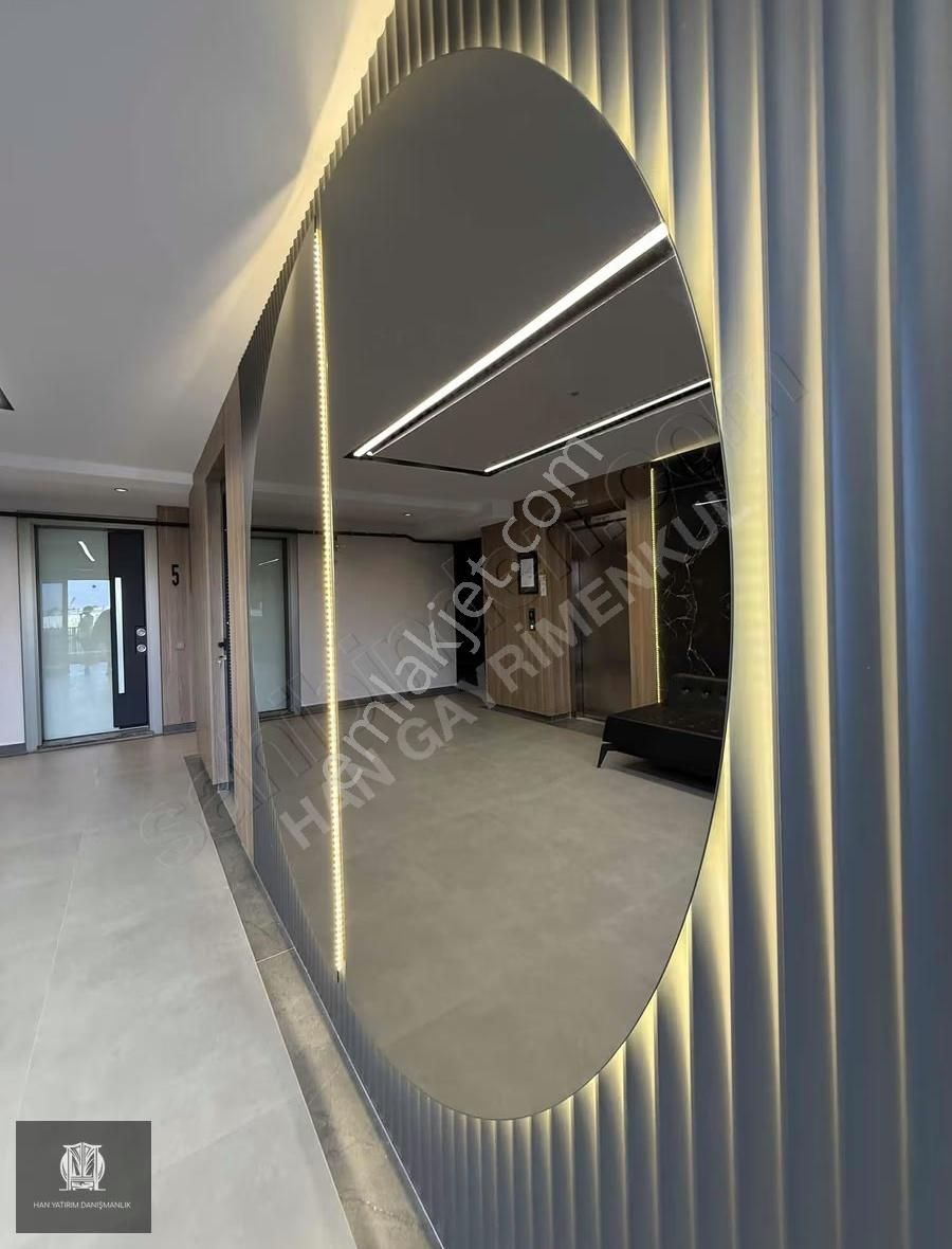 Han'dan Sarısu'da Site İçi Ultralüx Ara Kat 2+1 Fırsat Daire!