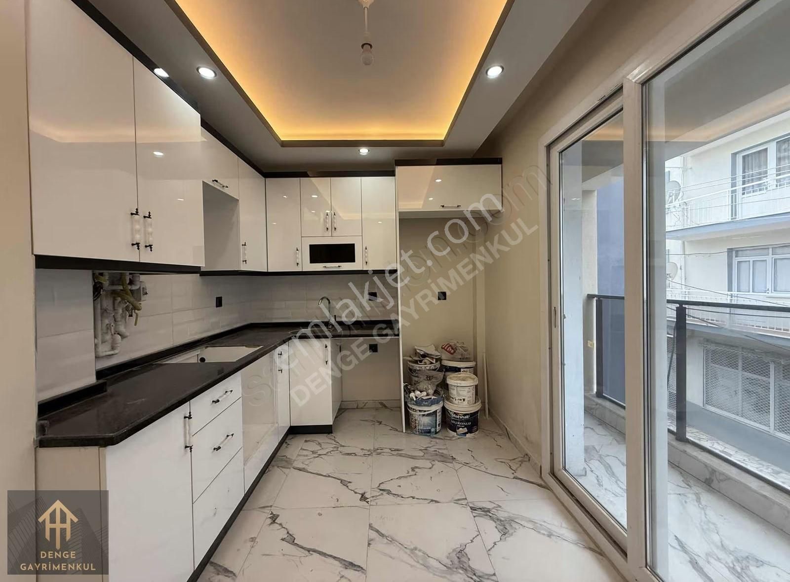 Denge'den Buca İnönü Mahde Sıfır 3 Katlı Projeli Lüks Bina - Görsel 20