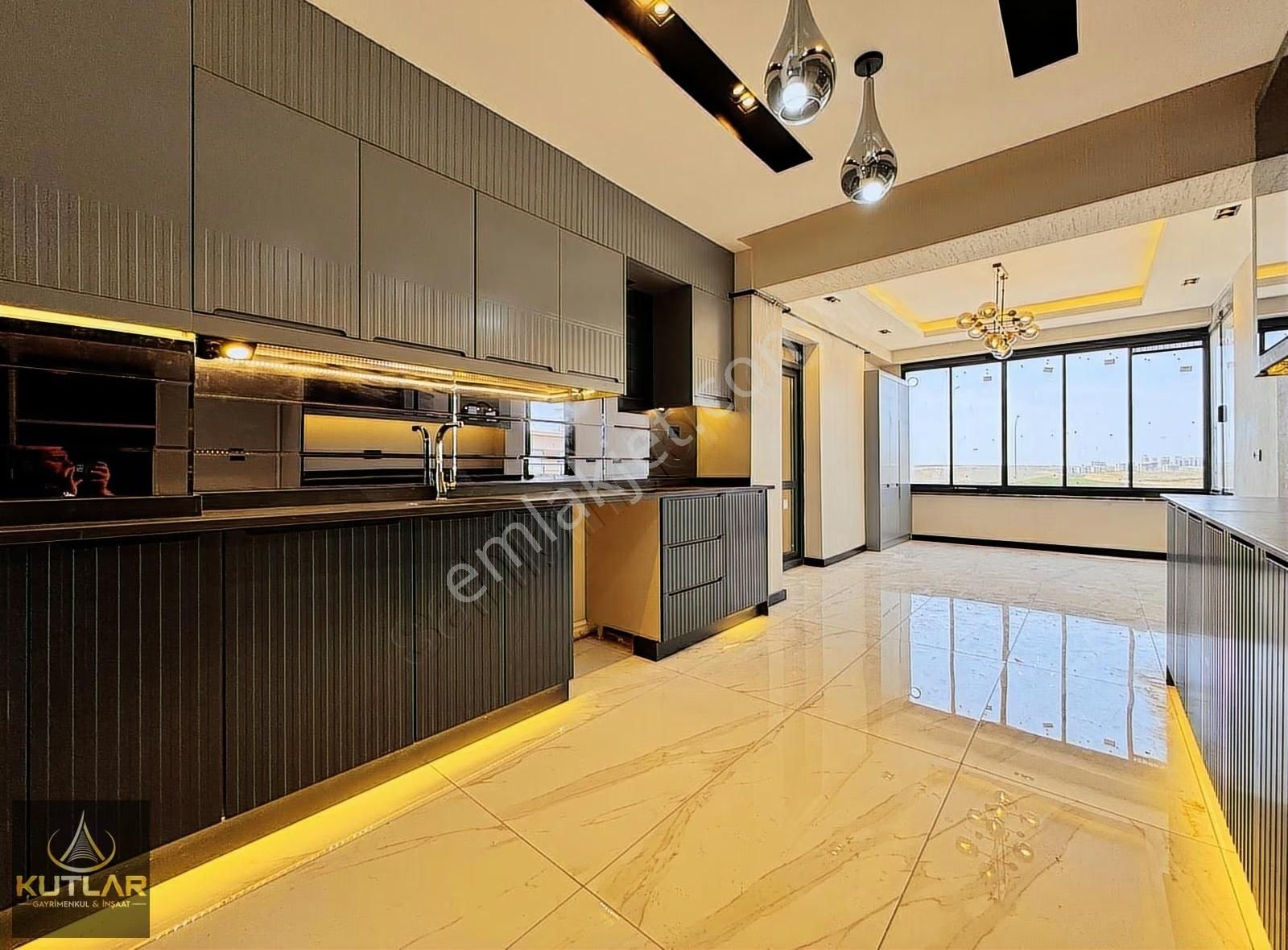 Kutlar'dan Abdulhamidhanda Eşsiz Proje Ultra Lüx*2,5+1*daireler! - Görsel 4
