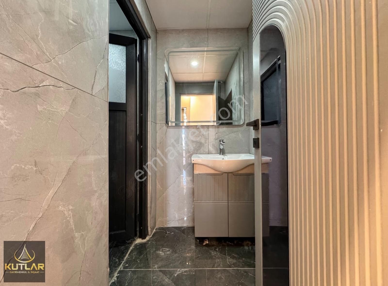 Kutlar'dan Abdulhamidhanda Eşsiz Proje Ultra Lüx*2,5+1*daireler! - Görsel 21