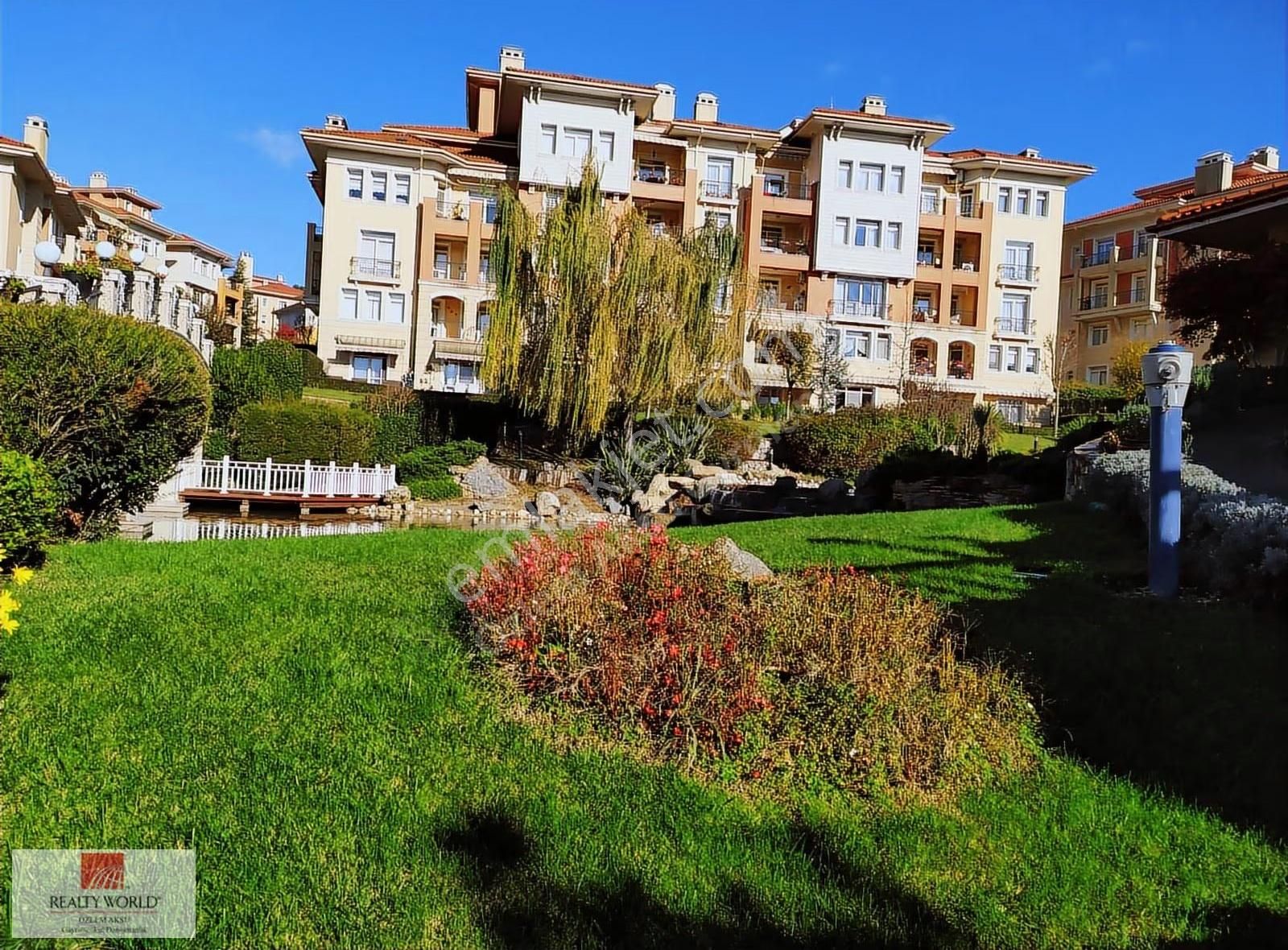 Özlem Aksu..rapsodi Evleri Geniş Bahçeli Satılık 2+1 Köşe Daire - Görsel 16