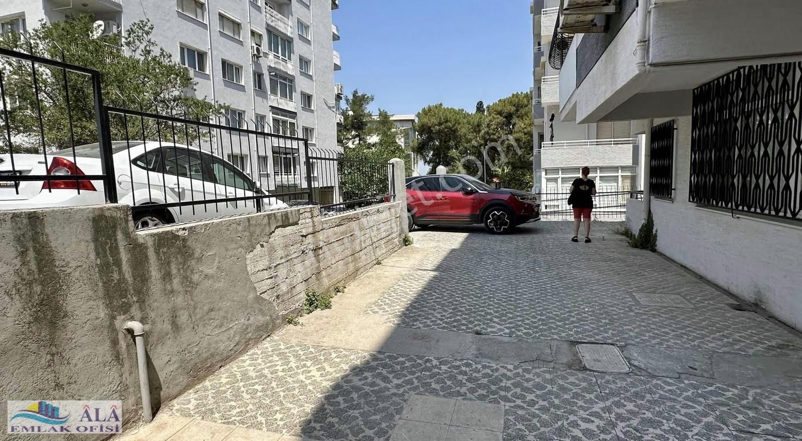 Amerikan Kolleji Karşısı 3+1 Otoparklı Bakımlı Satılık Daire - Görsel 11