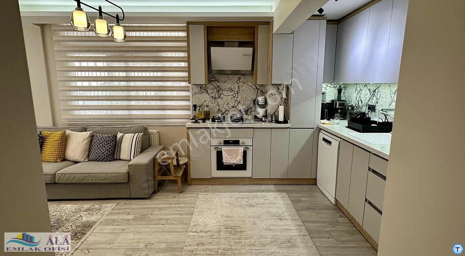 Amerikan Kolleji Karşısı 3+1 Otoparklı Bakımlı Satılık Daire - Görsel 3