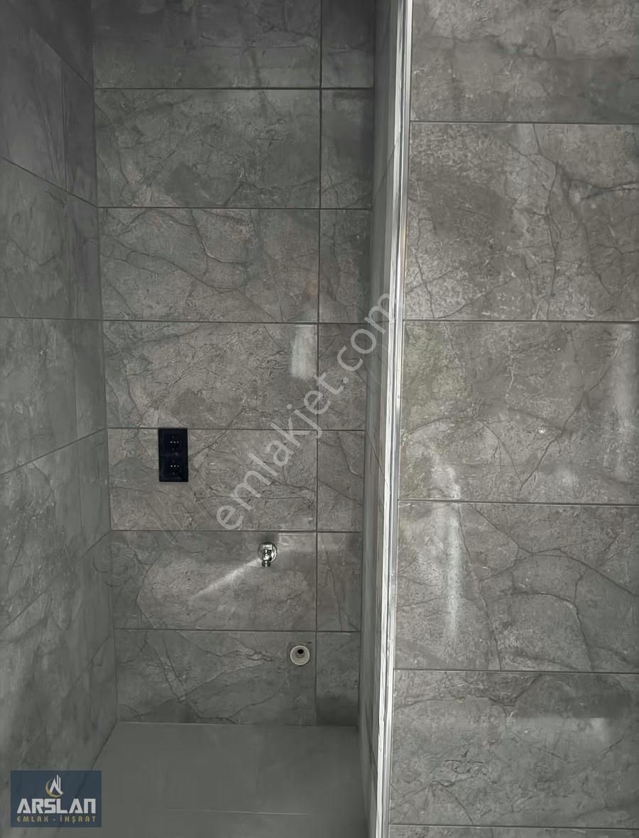 İnegöl Alanyurt Yeni Mah.2+1,97m2,2.kat,oto Parklı,satılık Daire - Görsel 3