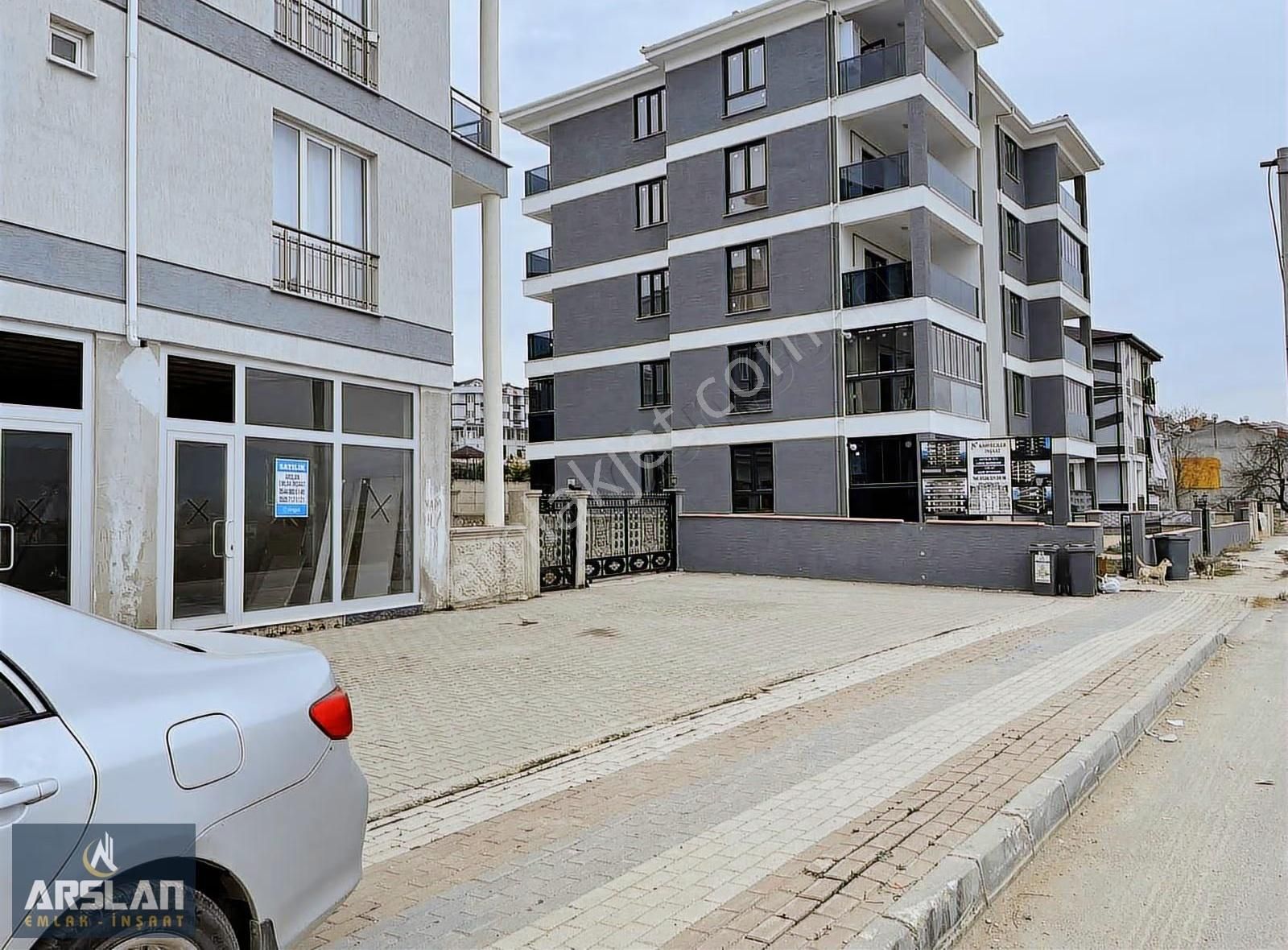 İnegöl Alanyurt Fatih Mah'de, 150m2, Satılık Köşe Başı İş Yeri - Görsel 9