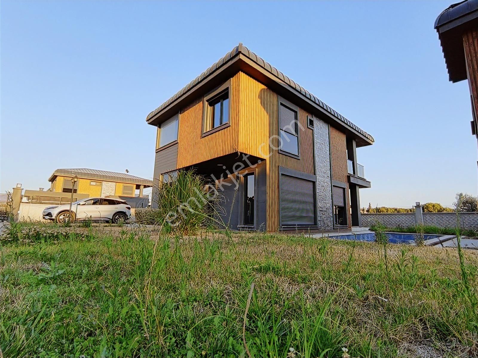 *fırsat Villa*güre'de, Yüzme Havuzlu Köşe Cephe 3+1 Lüks Villa - Görsel 21