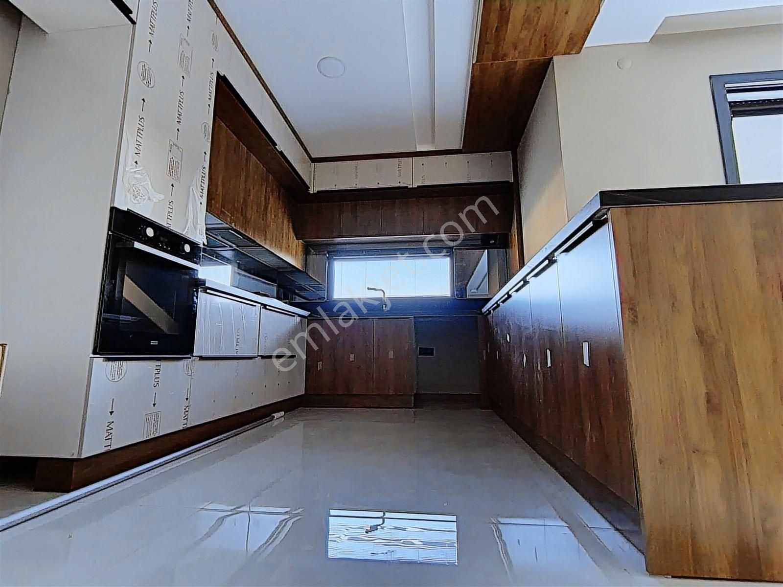 *fırsat Villa*güre'de, Yüzme Havuzlu Köşe Cephe 3+1 Lüks Villa - Görsel 15