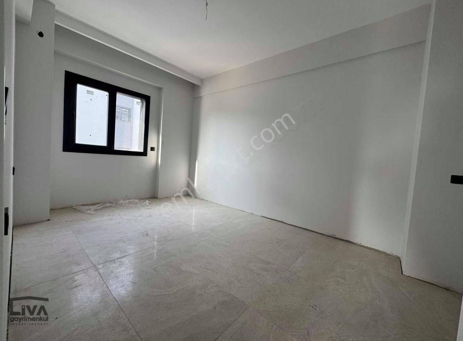 Liva'dan Cinkaya Bulvarı Üzeri Site İçi Cam Balkonlu 3+1 Daire - Görsel 13