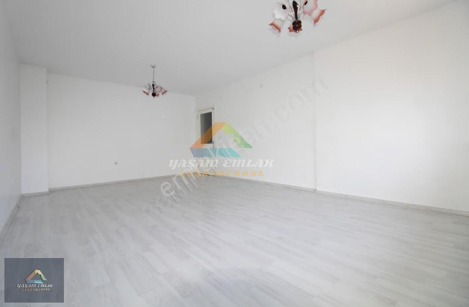 Yaşam'dan Toki Pendik Evleri Oldukça Geniş 3+1 Kiralık Daire - Görsel 12