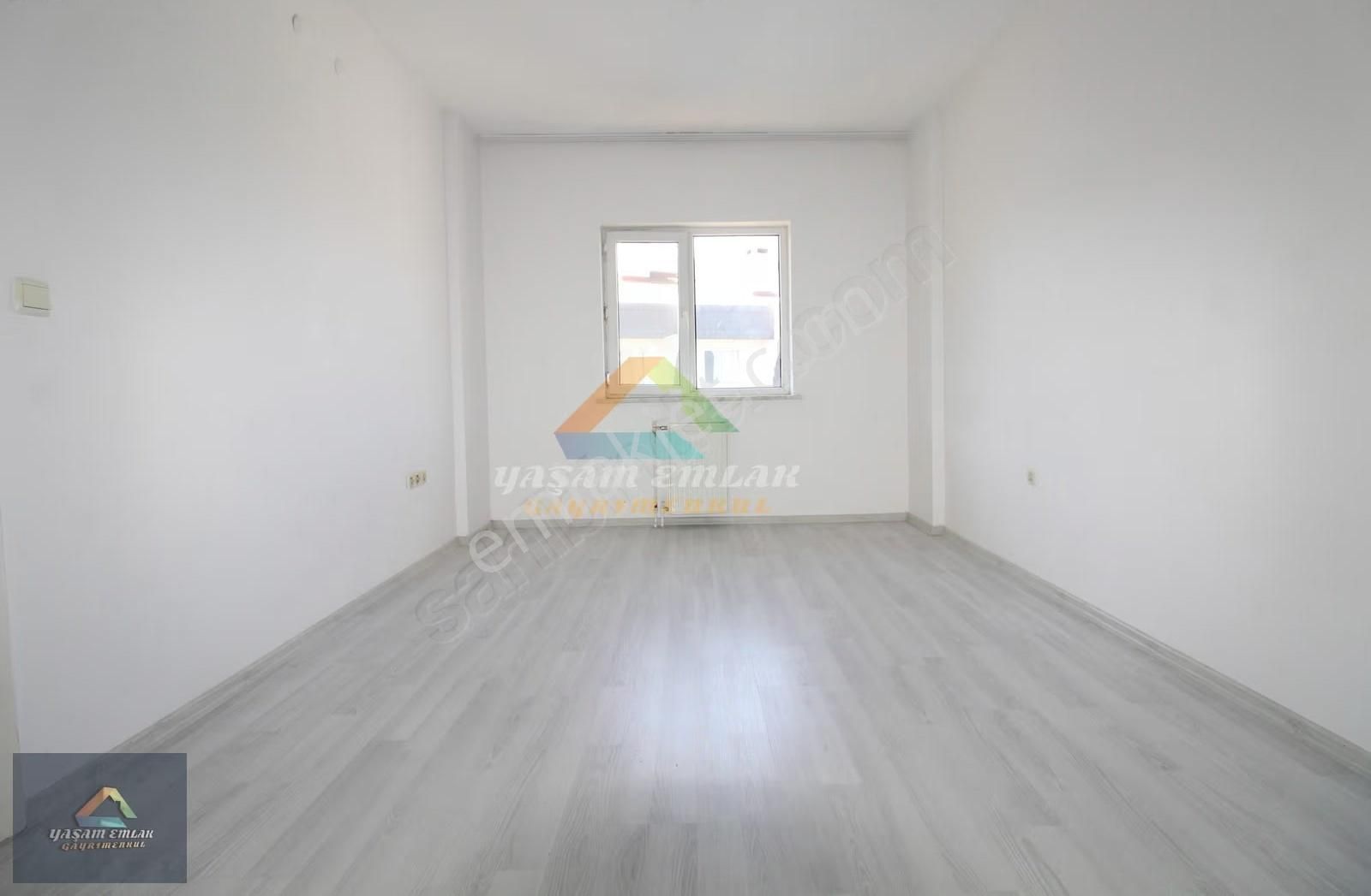 Yaşam'dan Toki Pendik Evleri Oldukça Geniş 3+1 Kiralık Daire - Görsel 2