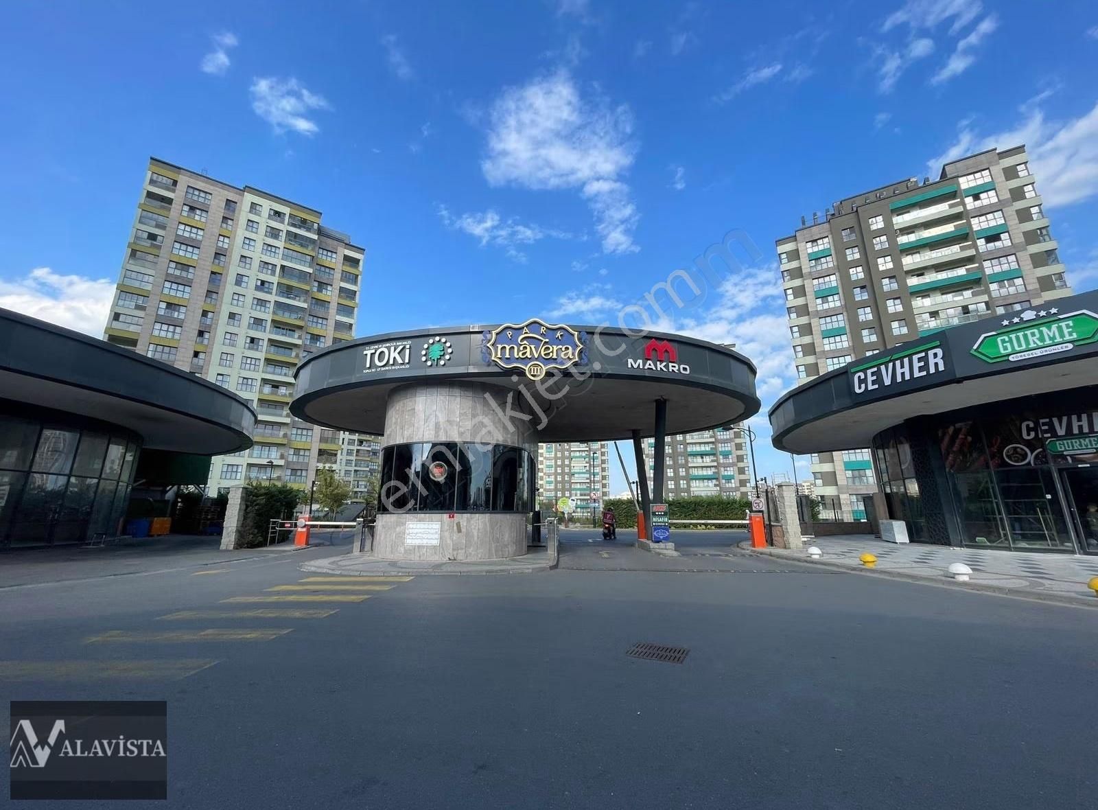 Başakşehir Park Mavera 3 4+1 207 M2 Satılık Daire