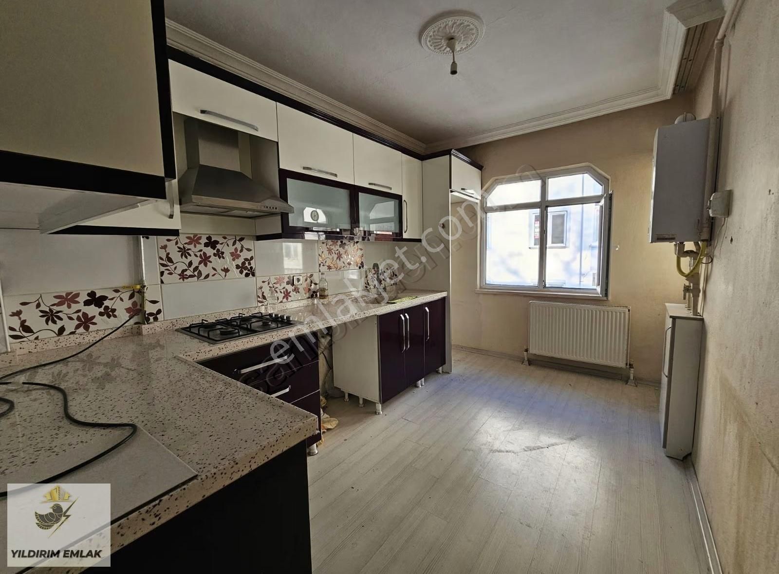 Yıldırım Emlak'tan Yenımah. 3+1 Salon Bagımsız Yapılı Daıre