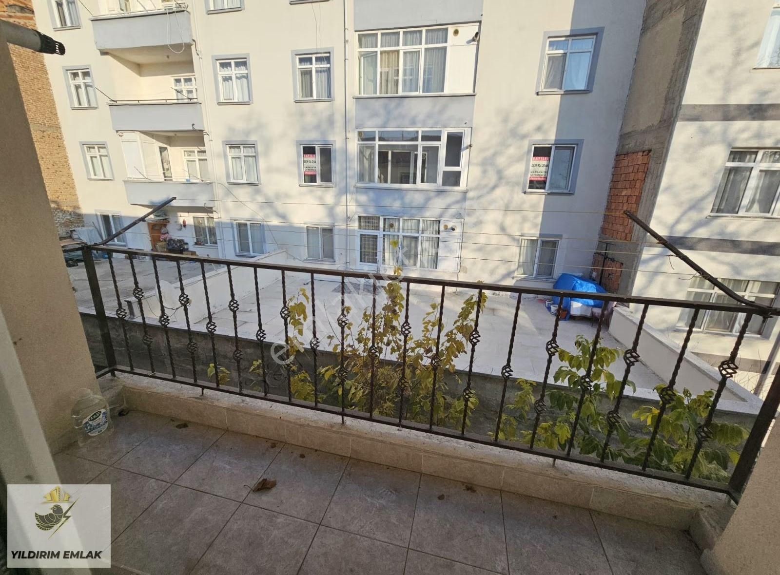 Yıldırım Emlak'tan Yenımah. 3+1 Salon Bagımsız Yapılı Daıre - Görsel 3