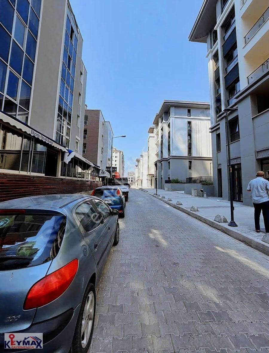 Bayraklı Adliye Binası Yakını 2+1 Full Eşyalı Kiralık Daire - Görsel 12