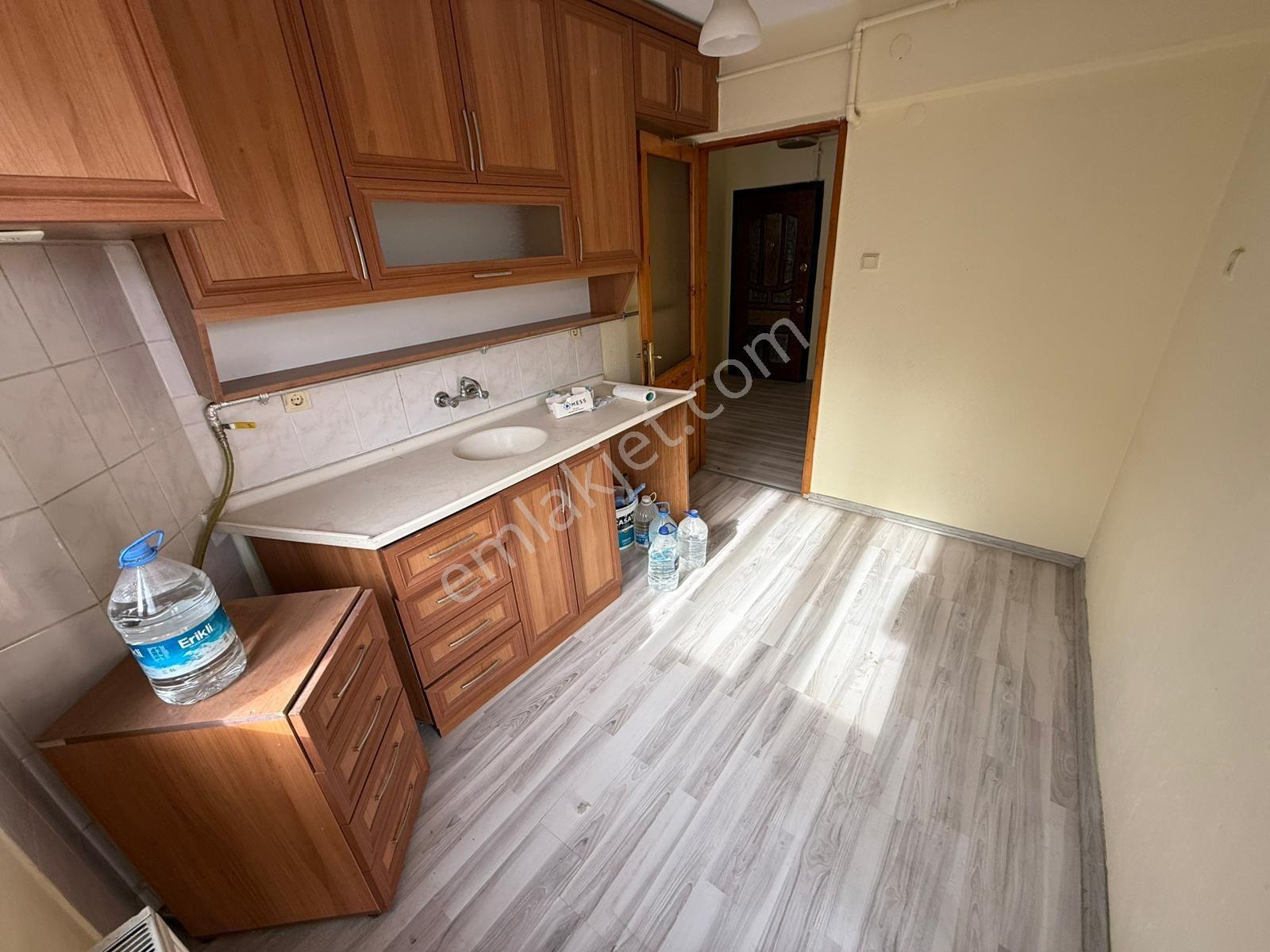 Manisa Yunusemre 75.yıl Mh.3+1 Okula Yakın Park Manzaralı Satılık Daire - Görsel 2