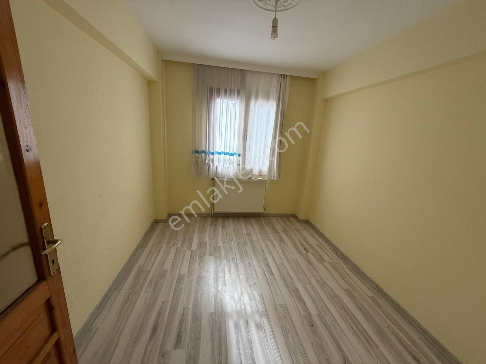 Manisa Yunusemre 75.yıl Mh.3+1 Okula Yakın Park Manzaralı Satılık Daire - Görsel 4