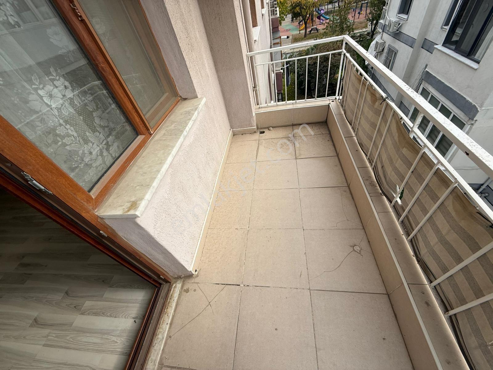 Manisa Yunusemre 75.yıl Mh.3+1 Okula Yakın Park Manzaralı Satılık Daire - Görsel 28