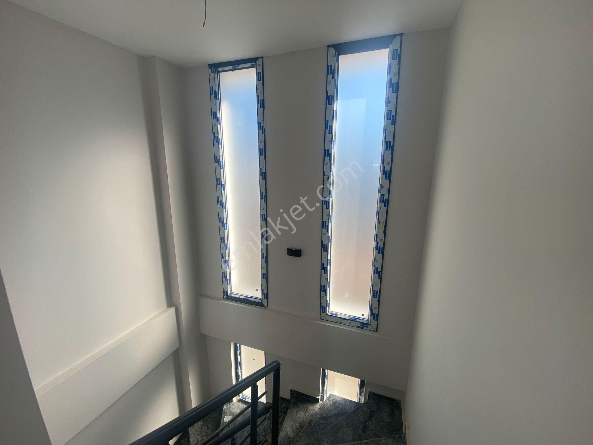 Akbük Mahallesi'nde Denize Ve Çarşıya Yakın 3+1 Acil Satılık Müstakil Villa - Görsel 13