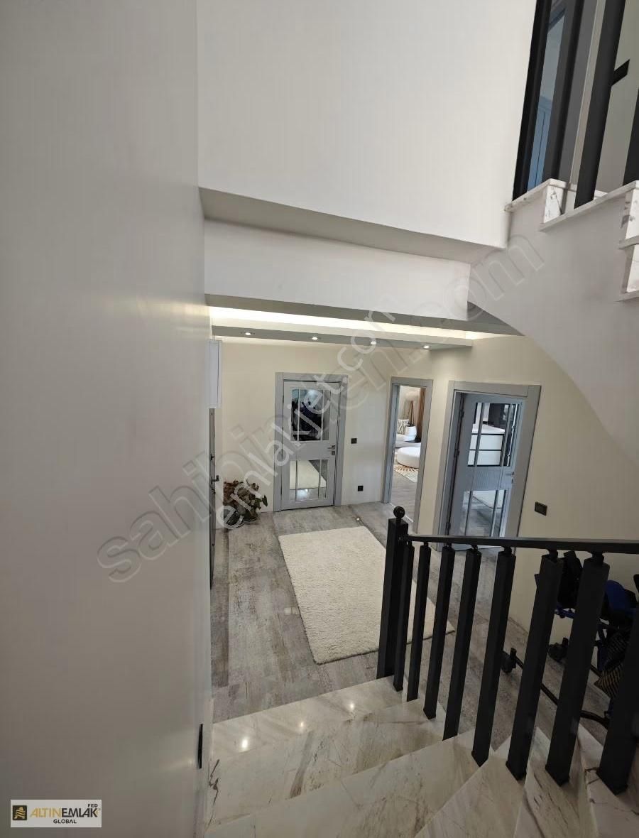 Erenköy'de Manzaralı Villa - Görsel 10