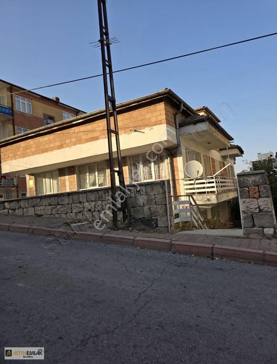 Çeçenistan Parkı Yanı Arsa Payı 180m2 Kombili Daire - Görsel 22