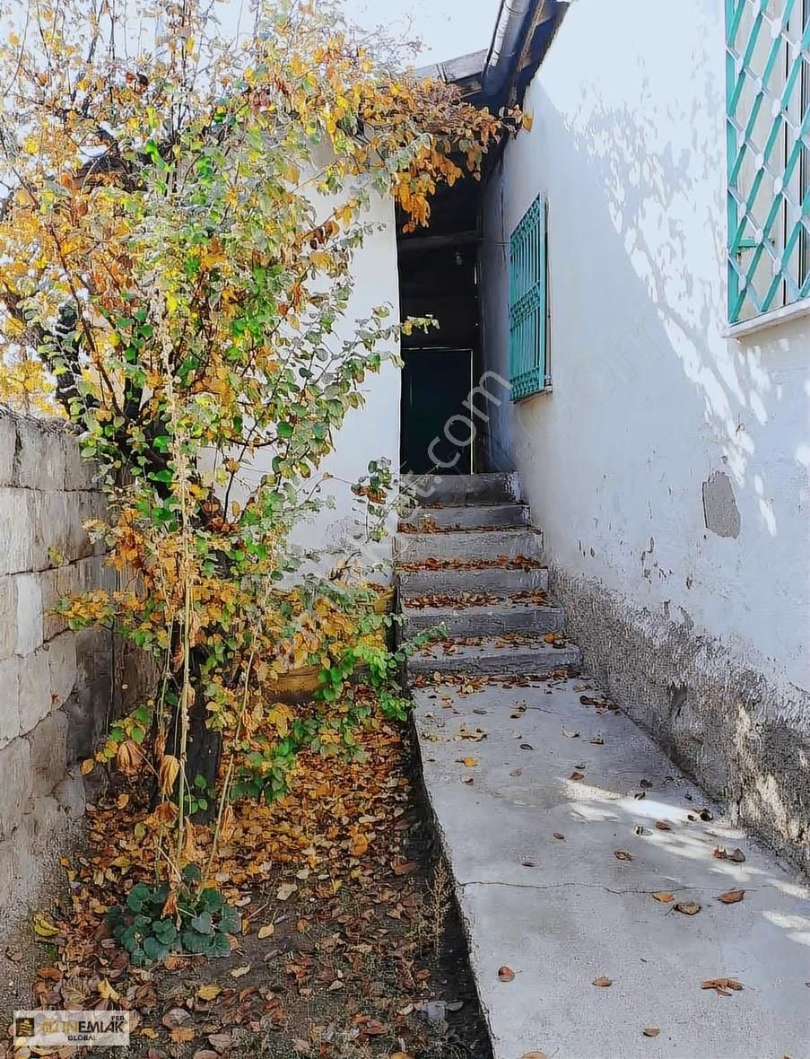 Yenıdoğan Mah. Satılık 3+1 Müstakil Ev - Görsel 9