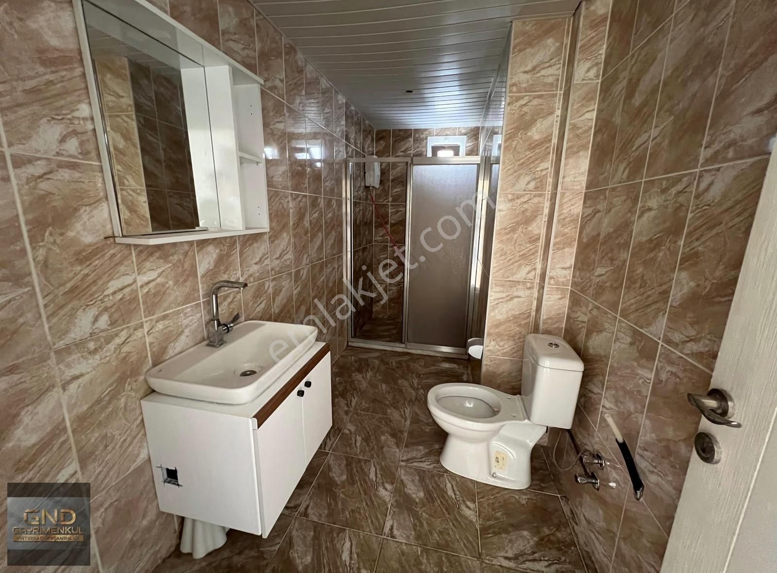 Gnd'den Üni Caddesi Migros Civ. 2+1 Eşyasız Kiralık Daire - Görsel 7