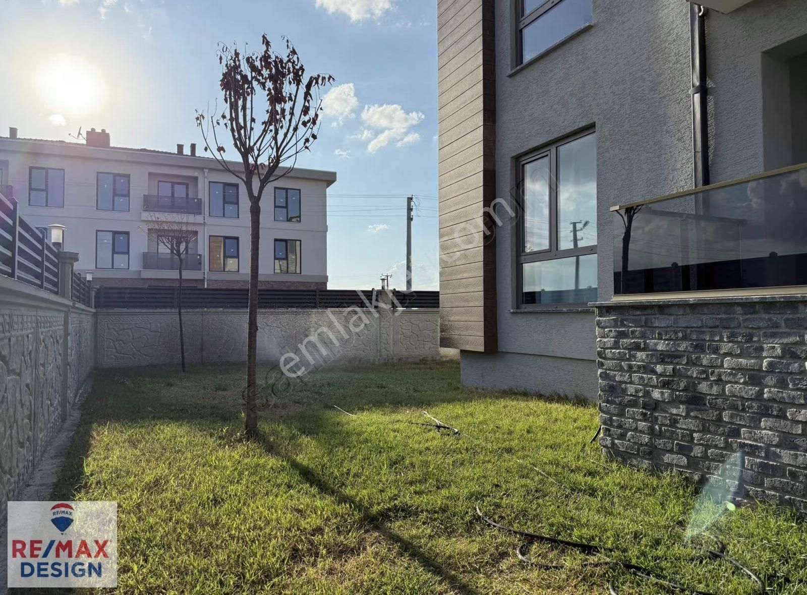 Remax Desıgn Hidayet Bey Sitesi Kiralık 3+1 Daire Sıfır Teslim - Görsel 2