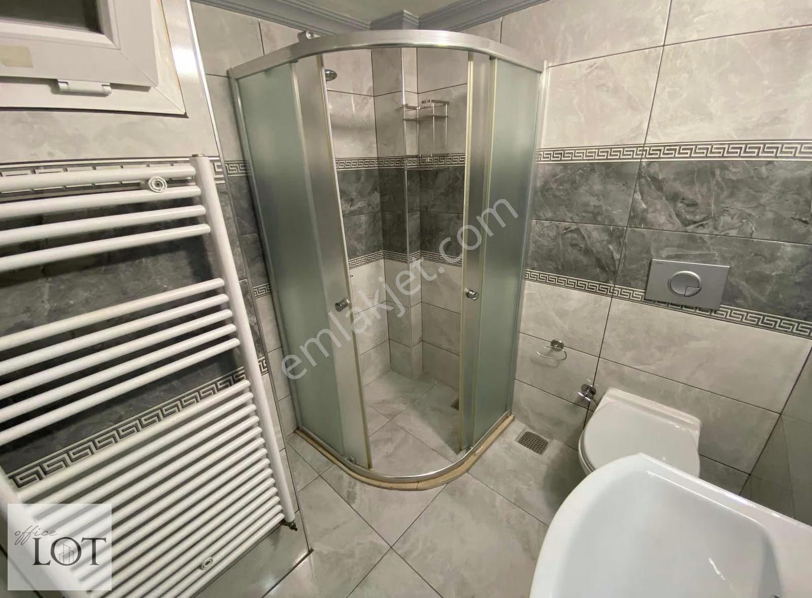 Fesleğen'de 4+1 Arakat İçi Yenilenmiş Daire - Görsel 9