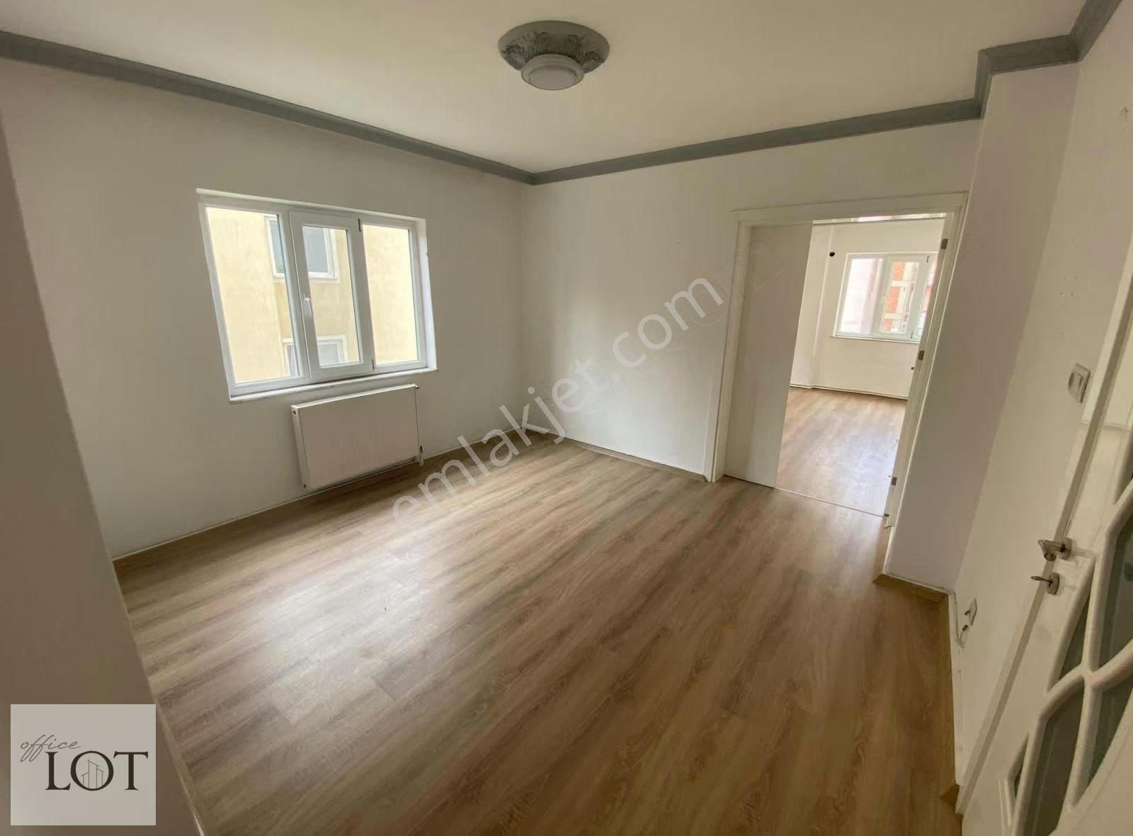 Fesleğen'de 4+1 Arakat İçi Yenilenmiş Daire - Görsel 13