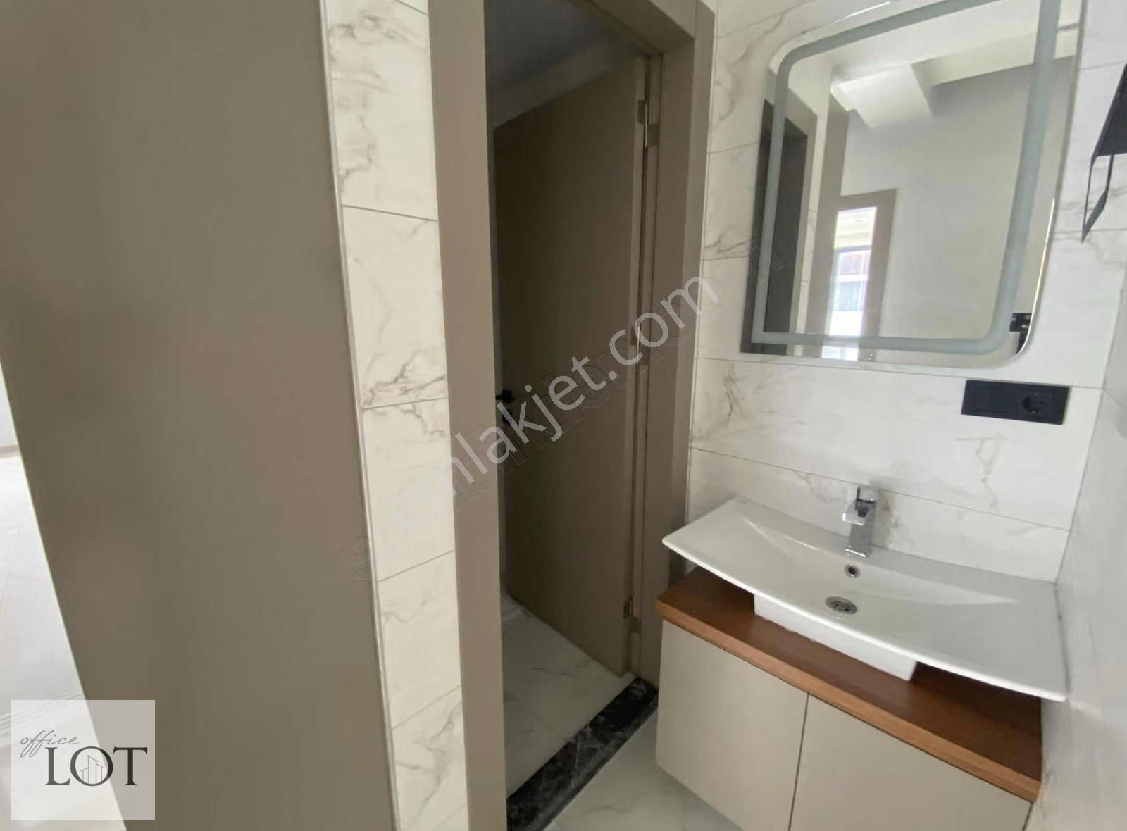 Şemikler'de Güzel Konumlu 3+1 Ebeveyn Banyolu Sıfır Daire - Görsel 20