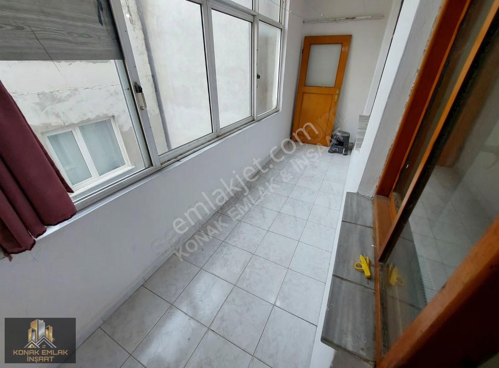 Konak Emlak'tan Satılık 2+1 95m² 15m² Hisseli Merkezi Konumda - Görsel 3