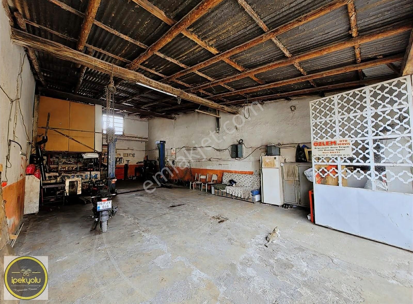 Aşağı Sanayide Satılık 4 Adet Dükkan ( Kiracılı ) Ve Arsa - Görsel 15