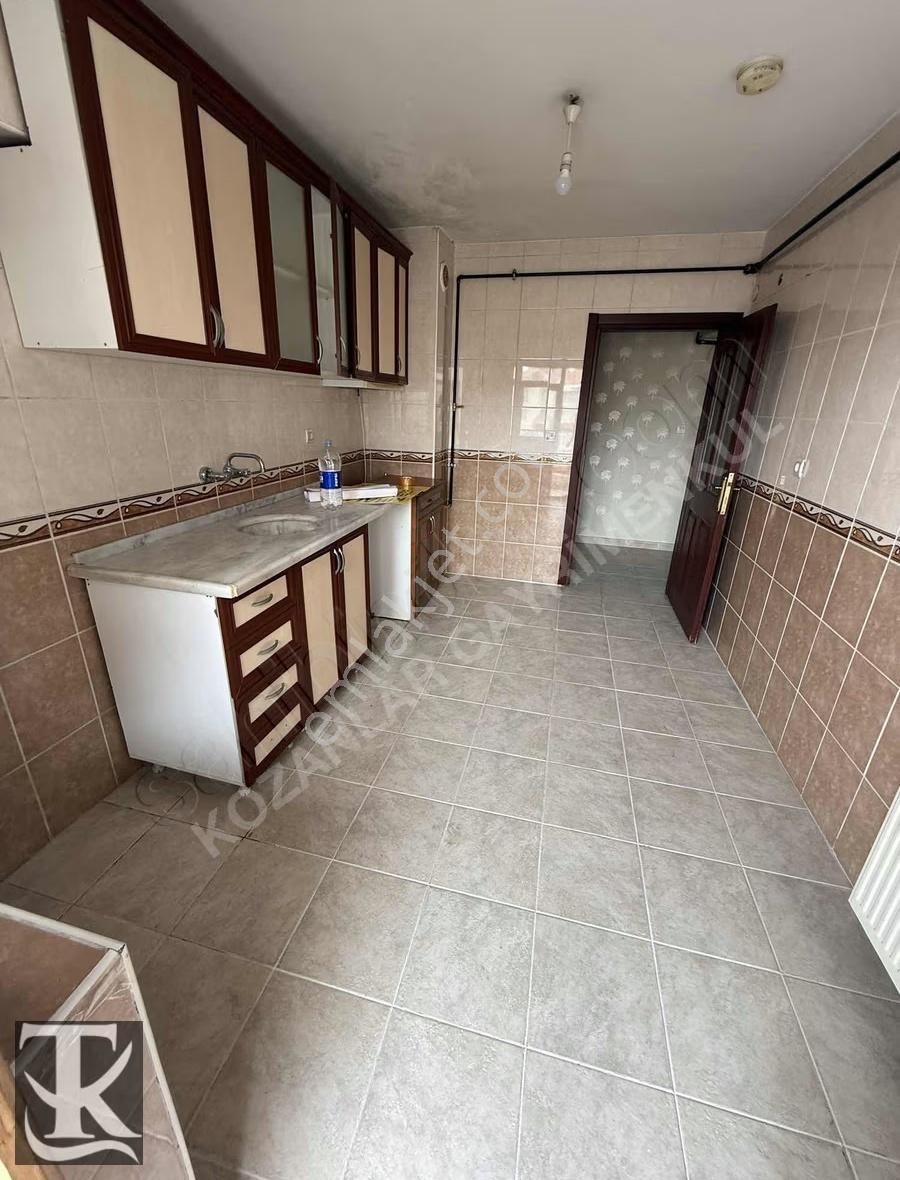 Kozanlar Gayrimenkul'den Kiralık 3+1 Daire