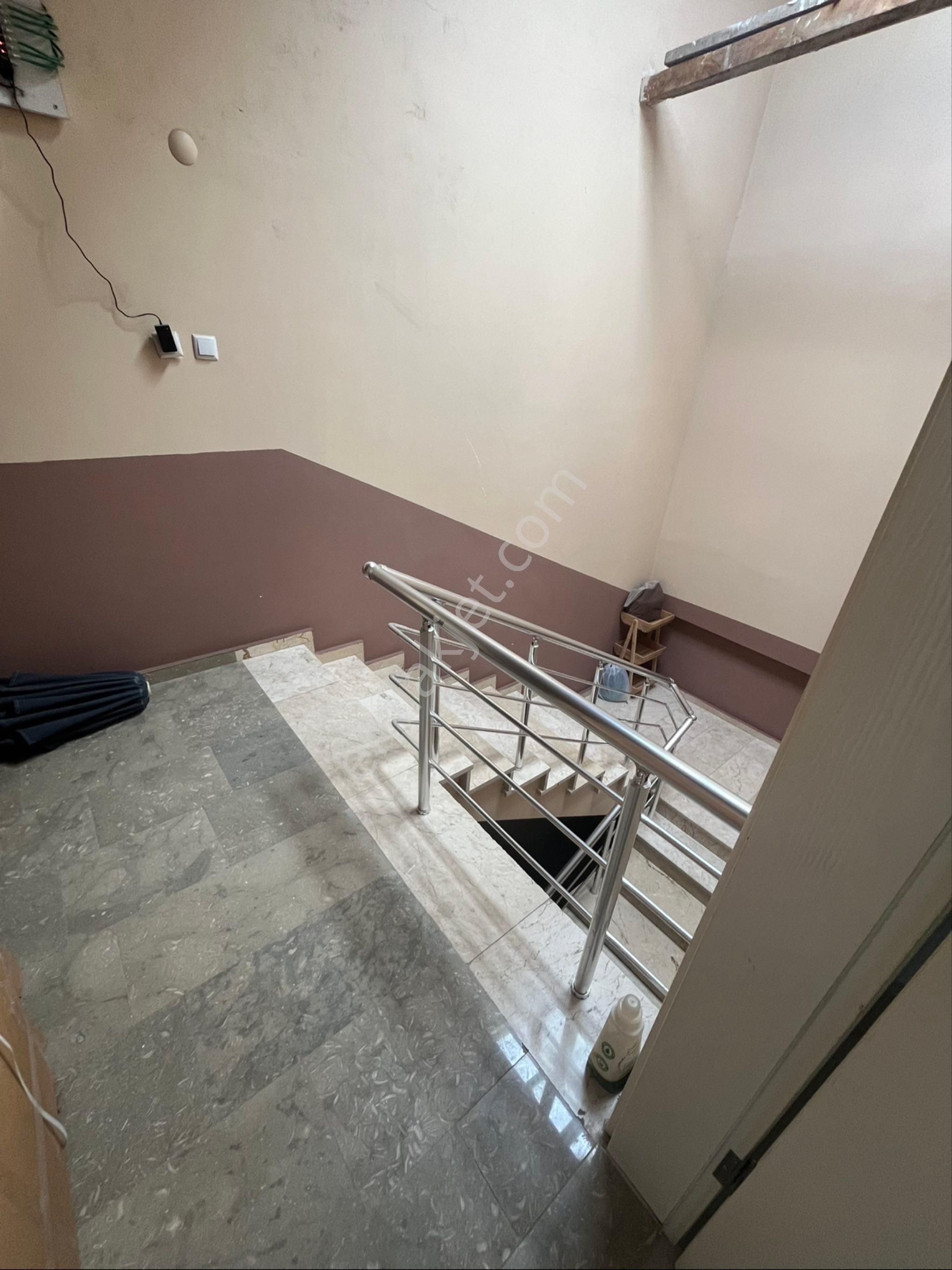 Sahibinden Merkezde Dubleks Daire 5.5+1 Çift Giriş Yüksek Tavan - Görsel 17