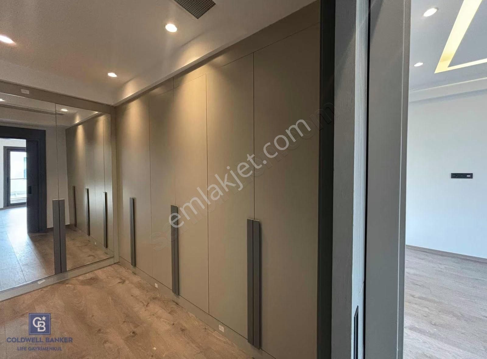 Sasalıda 5+1 Müstakil Havuzlu Satılık Villa - Görsel 8