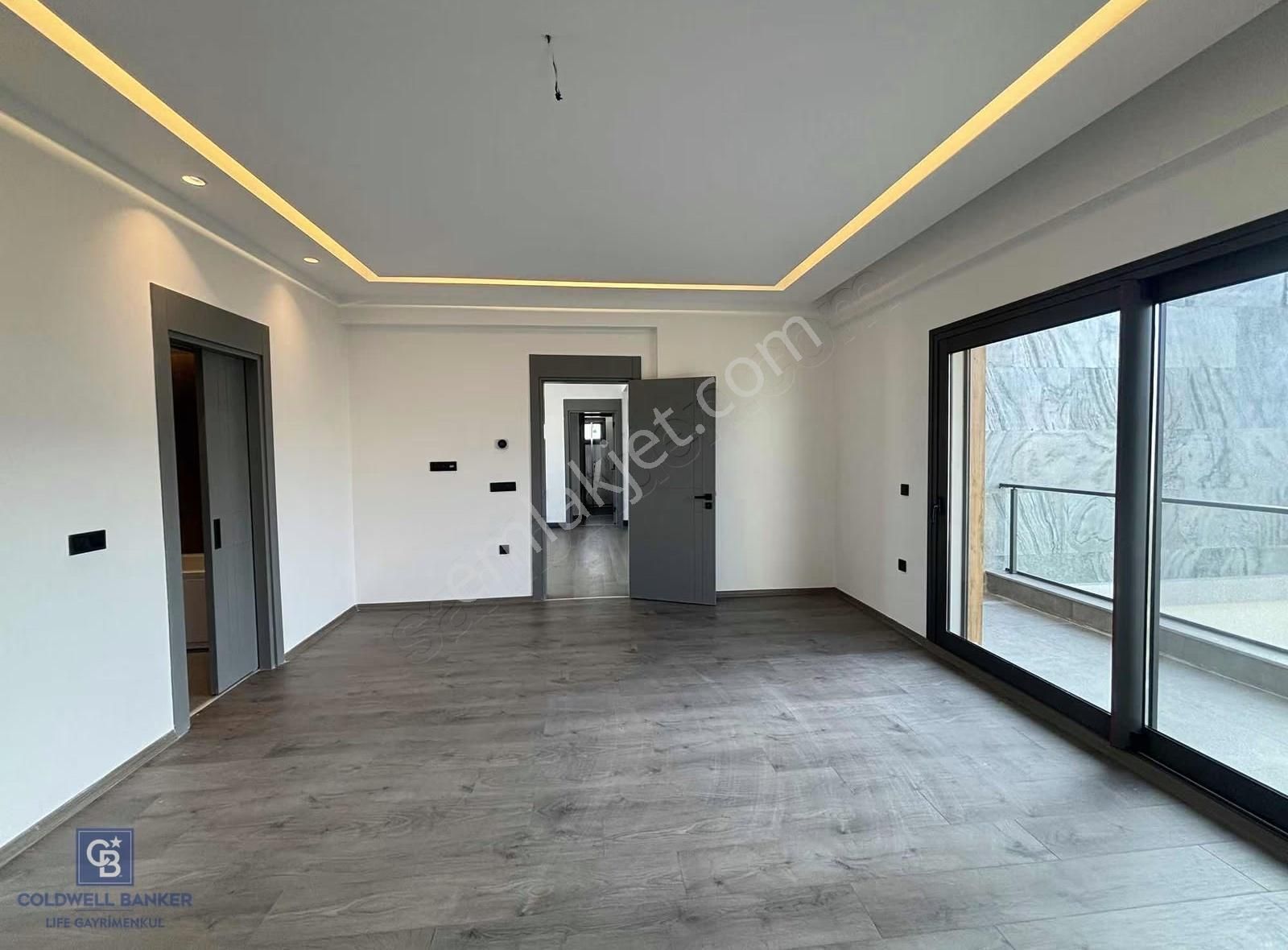 Sasalıda 5+1 Müstakil Havuzlu Satılık Villa - Görsel 31