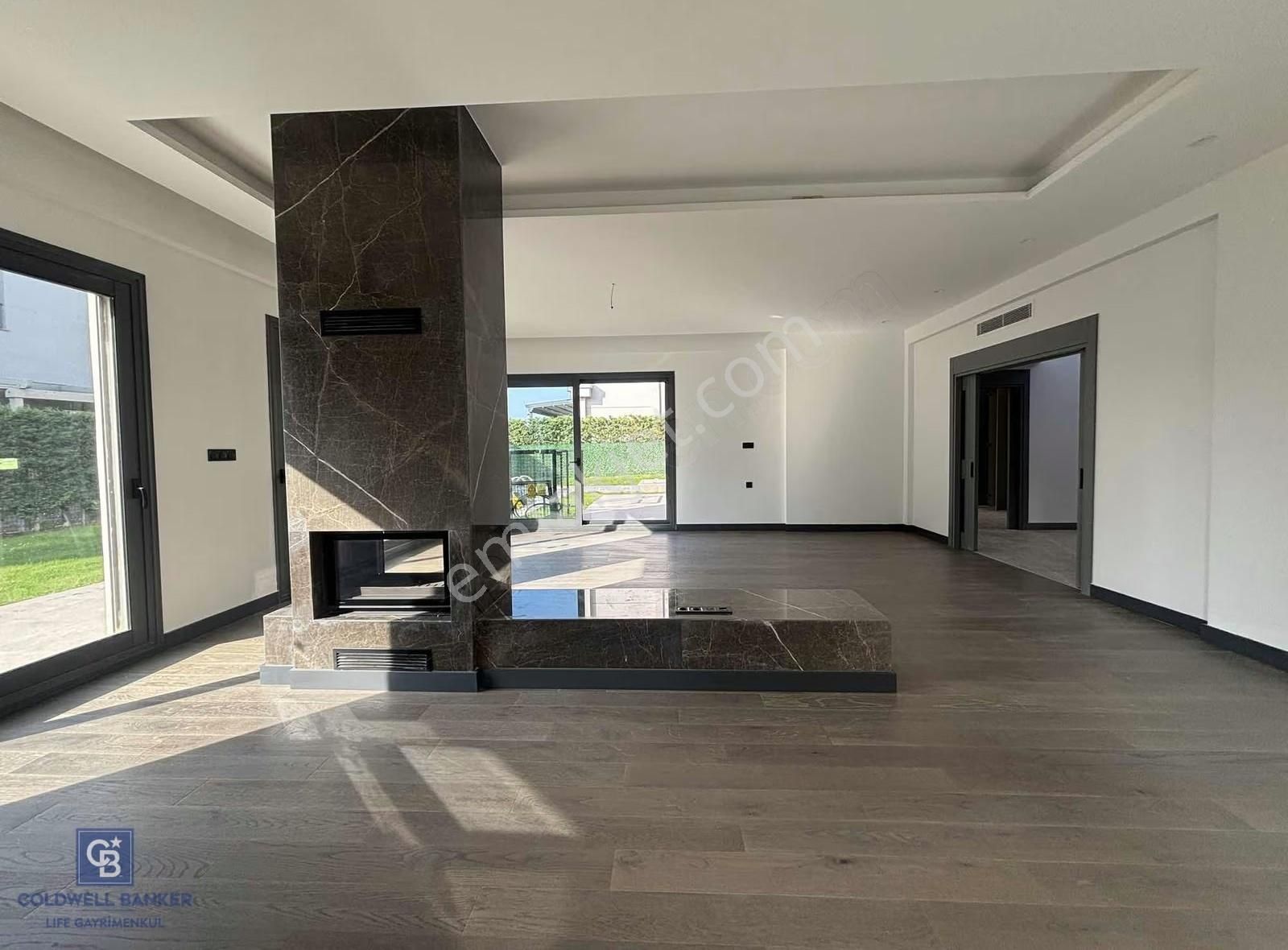 Sasalıda 5+1 Müstakil Havuzlu Satılık Villa - Görsel 4