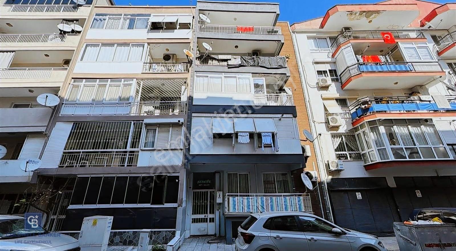 Karşıyaka Nergiz Goncalar'da Satılık 2+1 Ferah Daire - Görsel 9